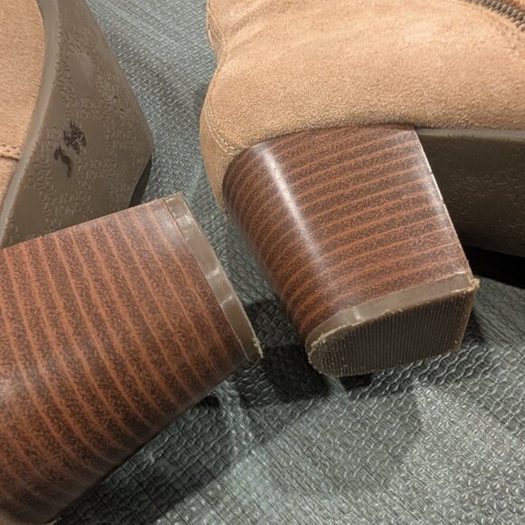 VIONIC suede booties, womens 10 - Picture 3 of 11